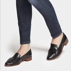 Aerosoles East Side Flats! 🕴